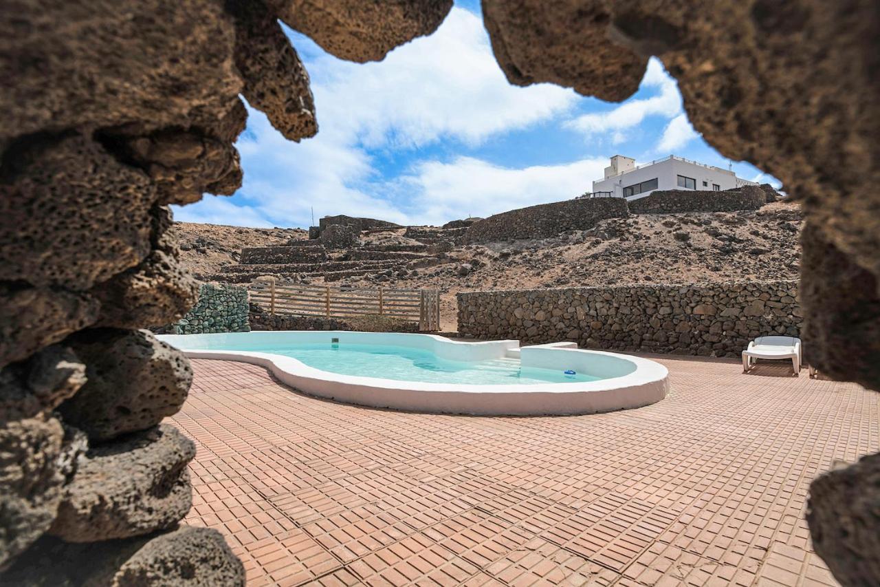 Playa Marina Eco Beach And Pool Bungalow Mala View أرايتا المظهر الخارجي الصورة