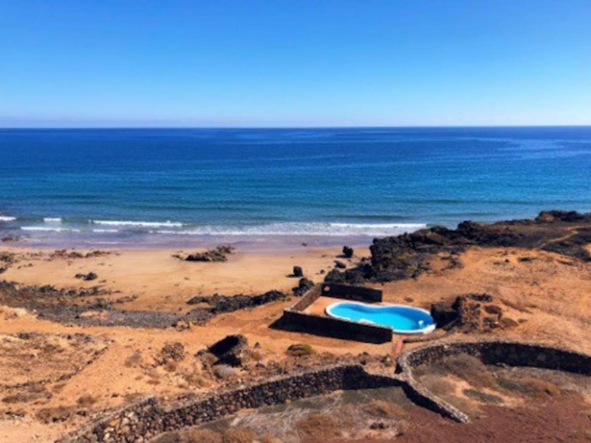 Playa Marina Eco Beach And Pool Bungalow Mala View أرايتا المظهر الخارجي الصورة